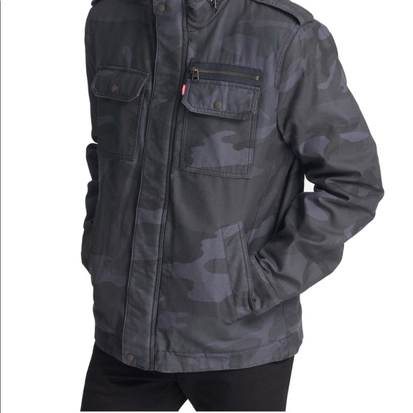 Levi’s - Picture 3 of 6